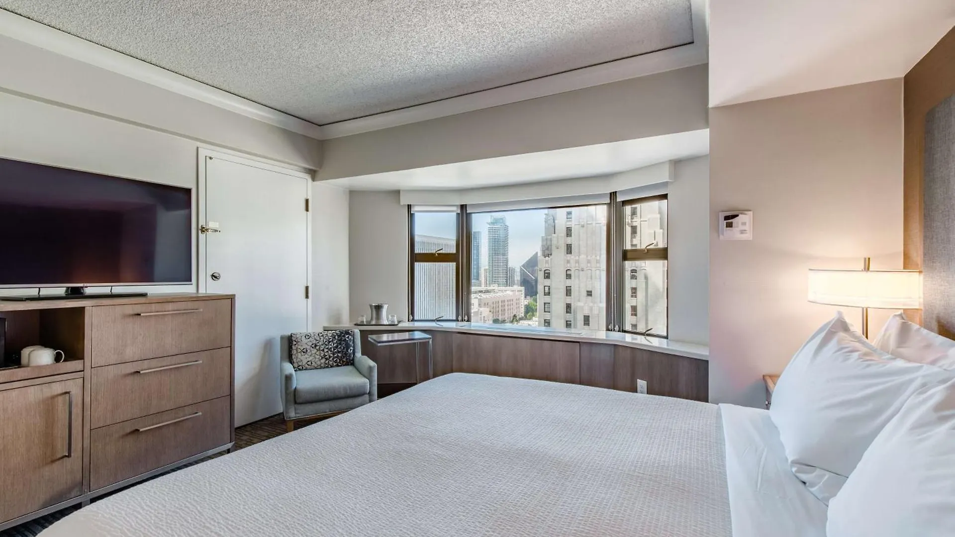 Coast Seattle Downtown Hotel By Apa