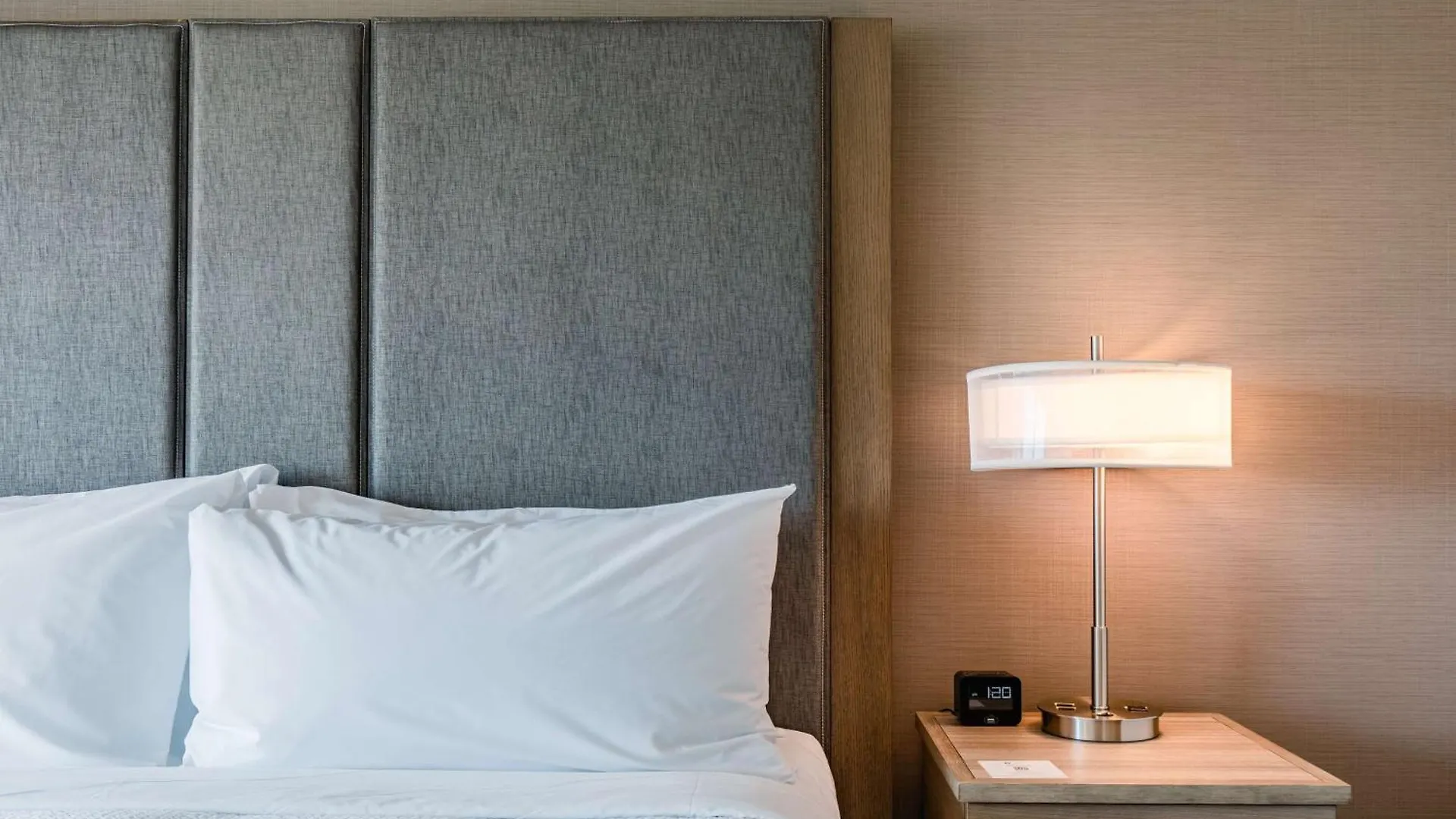 Coast Seattle Downtown Hotel By Apa