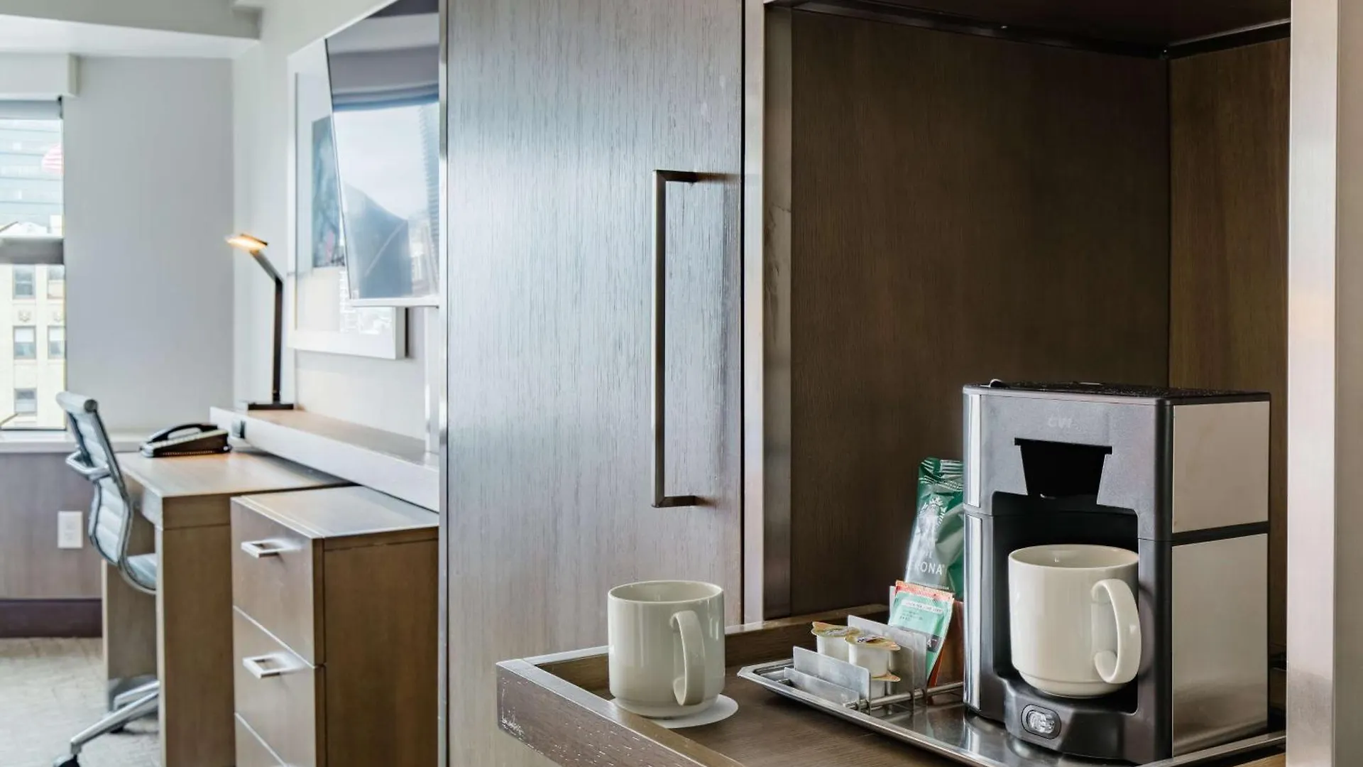 Coast Seattle Downtown Hotel By Apa