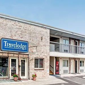 Мотель Travelodge By Wyndham North Of Downtown