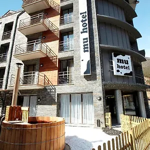 Mu 4* La Cortinada